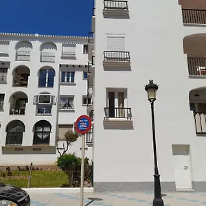 Bonito Apartamento A 50 Metros De La Playa. Apartamento